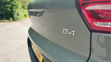 Volvo XC40 2.0 B4P Ultra Dark 5dr Auto Petrol Estate